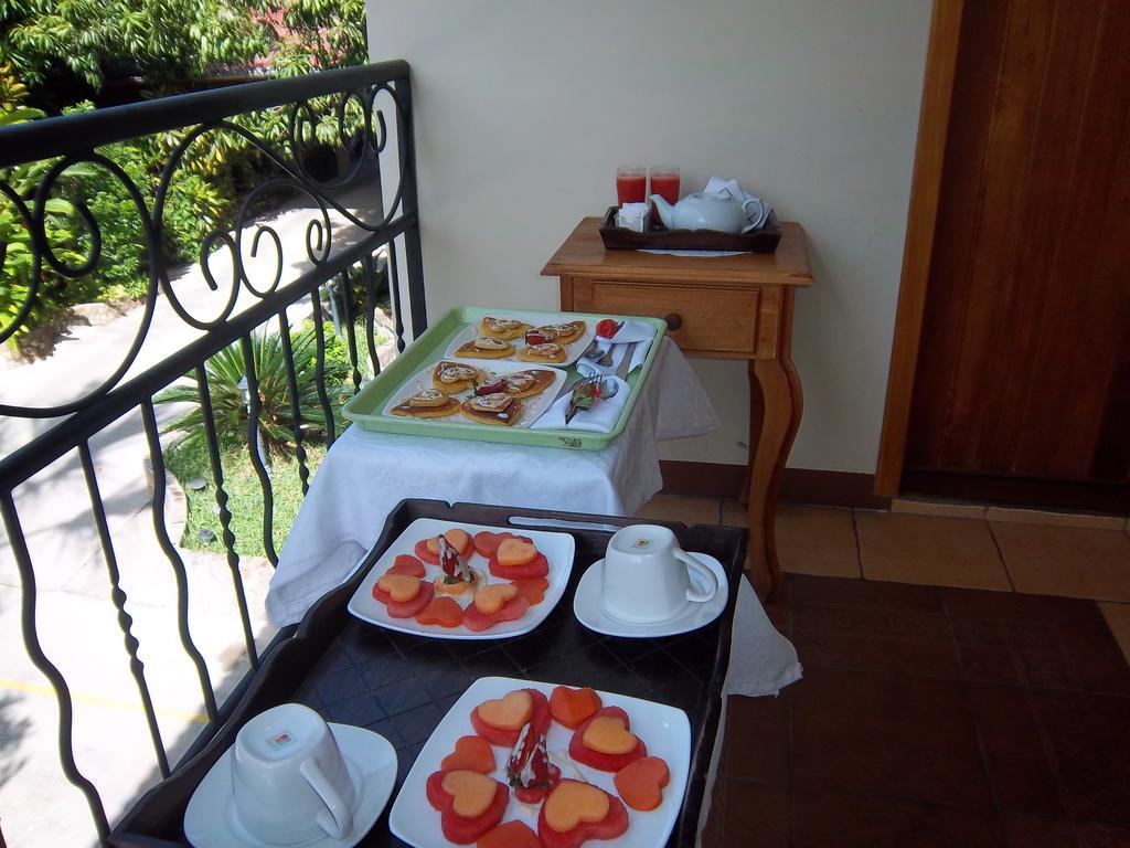 Hostal Casa Vieja Chiquimula Exteriör bild