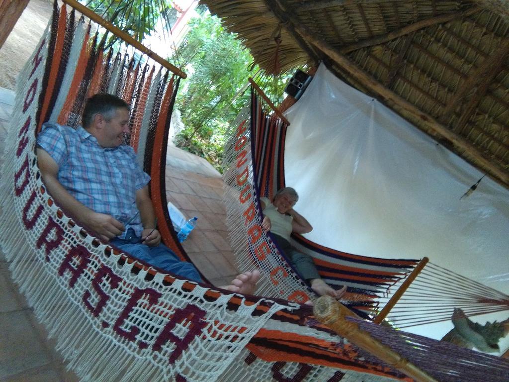 Hostal Casa Vieja Chiquimula Exteriör bild