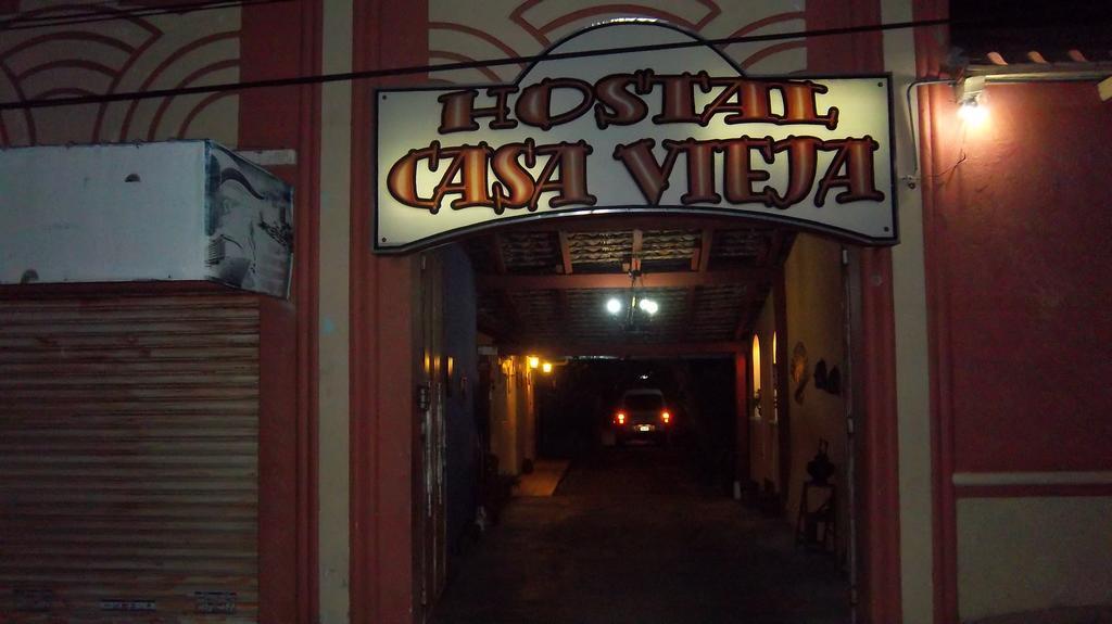 Hostal Casa Vieja Chiquimula Exteriör bild