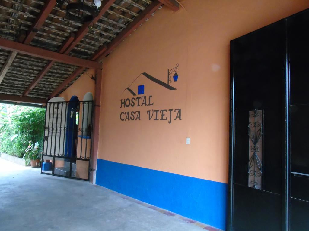 Hostal Casa Vieja Chiquimula Exteriör bild