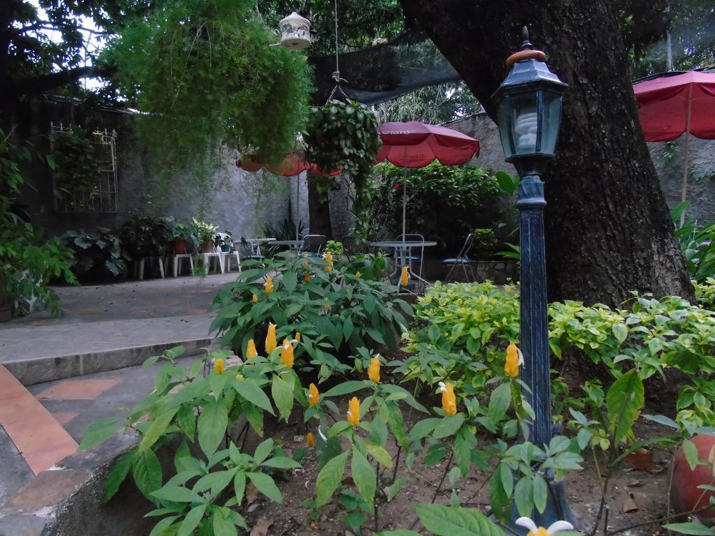 Hostal Casa Vieja Chiquimula Exteriör bild