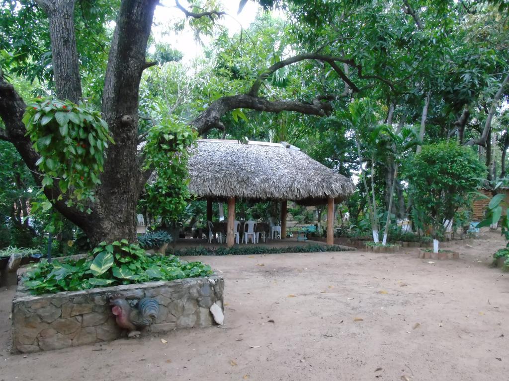 Hostal Casa Vieja Chiquimula Exteriör bild